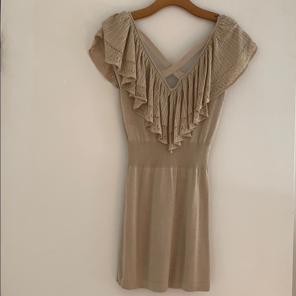 Top - Picture 2 of 3